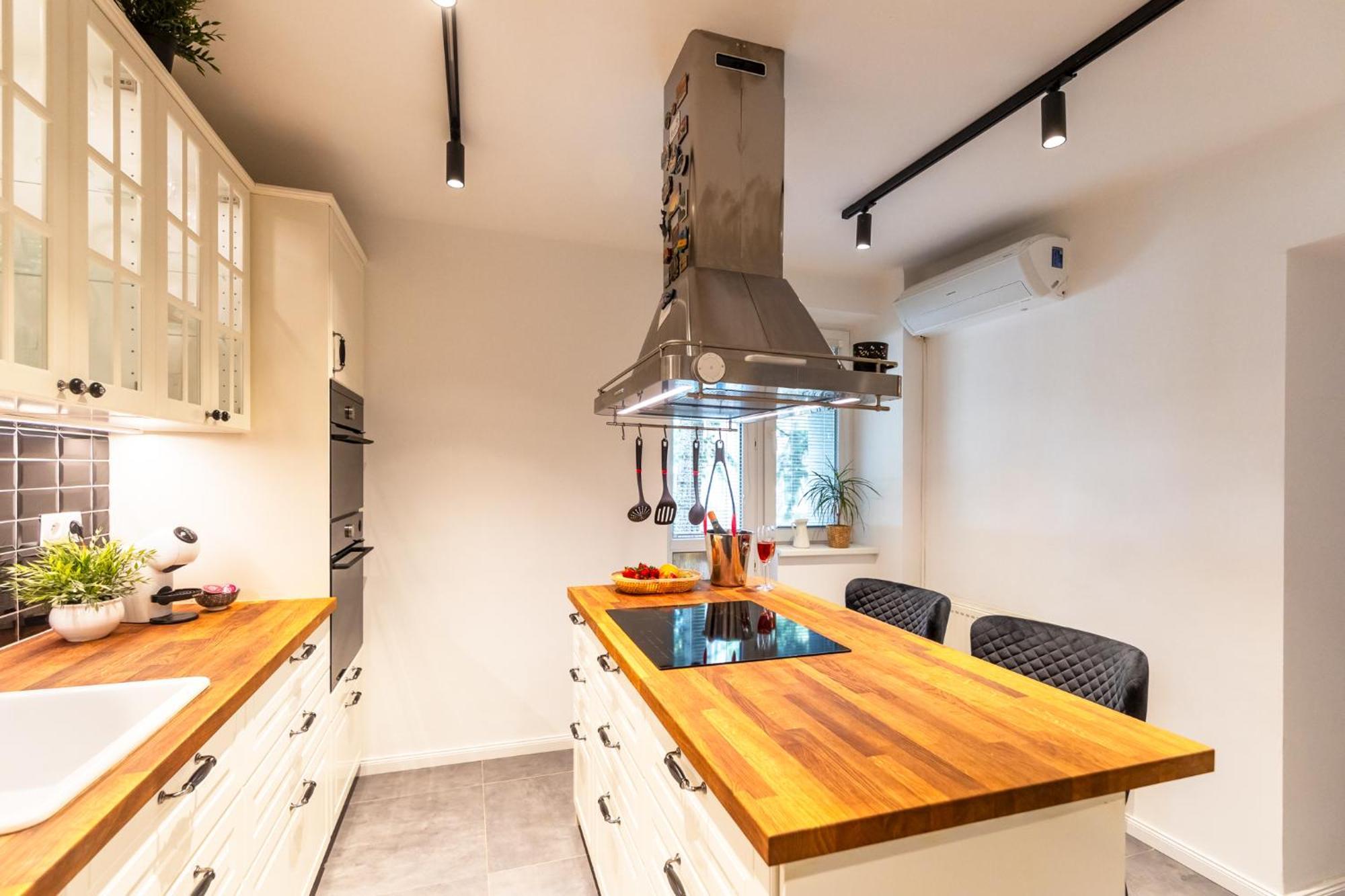 Quiet Apartment In New City Center, Nivy 브라티슬라바 외부 사진